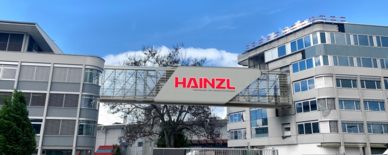 HAINZL new building at the Industriezeile: A connective skywalk!